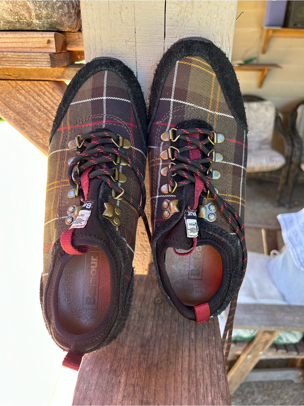 Barbour Plaid Lace-Up Hiking shoes Sneakers - Brown with Red Accents Sz 9